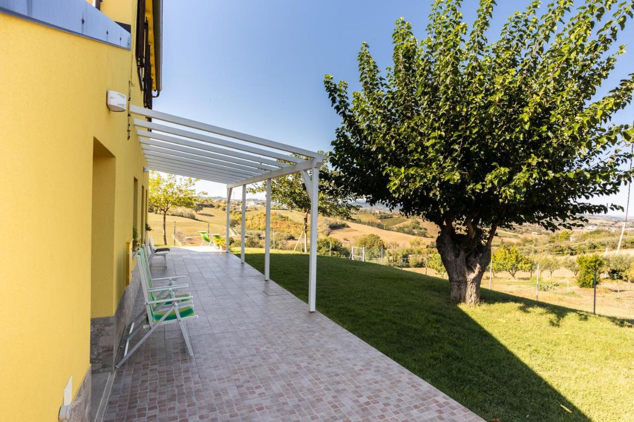 La Casa Del Sole Bed and Breakfast Gradara Εξωτερικό φωτογραφία